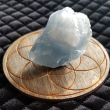 Load image into Gallery viewer, Raw Celestite crystal