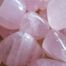 Load image into Gallery viewer, Rose Quartz - Tumbled
