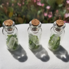 Load image into Gallery viewer, Peridot - Crystal Jar
