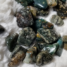 Load image into Gallery viewer, Ocean Jasper - Tumbled
