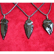 Load image into Gallery viewer, Handmade black obsidian arrowhead pendant necklace. Crystal necklace. 
